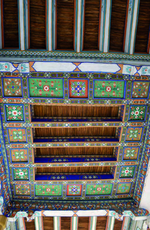 Ceiling of the iwan of the Shammad Ishan mosque in Karnak. Photo by E. Smagulov