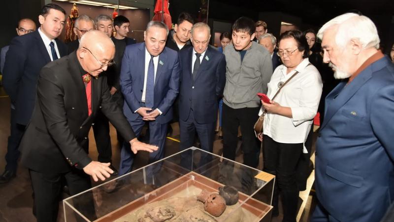 «Қырым аралының құпиялары» атты көрме ашылды